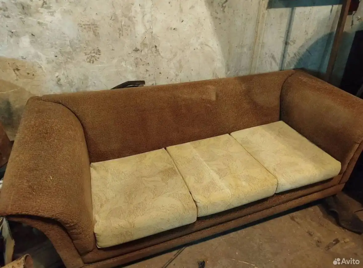 Продается комплект мебели: диван и кресло - Мебель (Для дома и дачи) в Тольятти