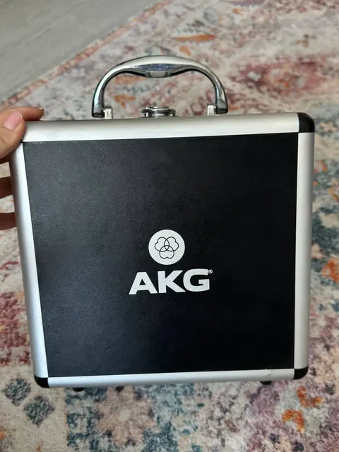 Студийный микрофон AKG P220 - частное объявление в Тольятти