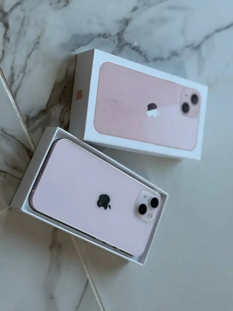 iPhone 13 128GB новый - Жидкости для электронных сигарет в Тольятти