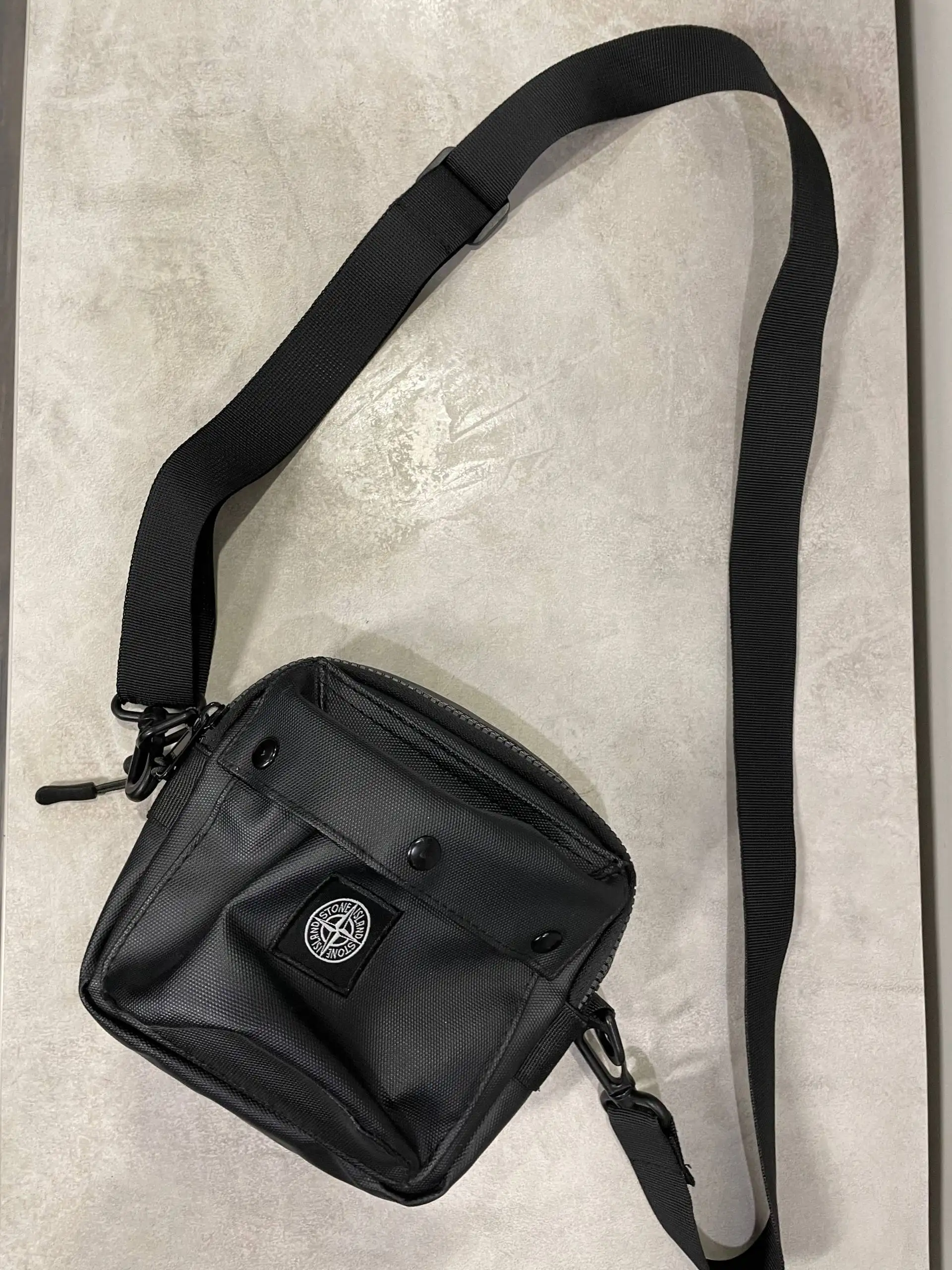 Сумки Stussy и Stone Island новые - Аксессуары (Одежда) в Тольятти