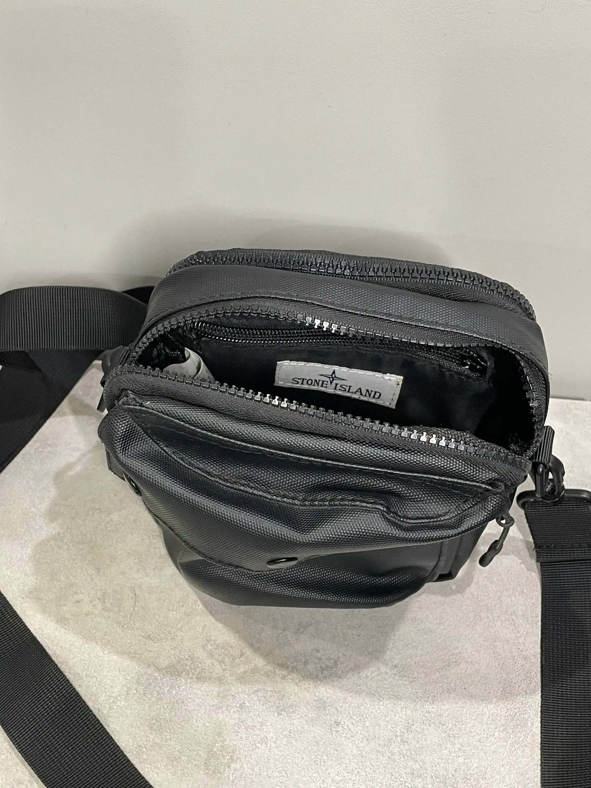 Сумки Stussy и Stone Island новые - Аксессуары (Одежда) в Тольятти