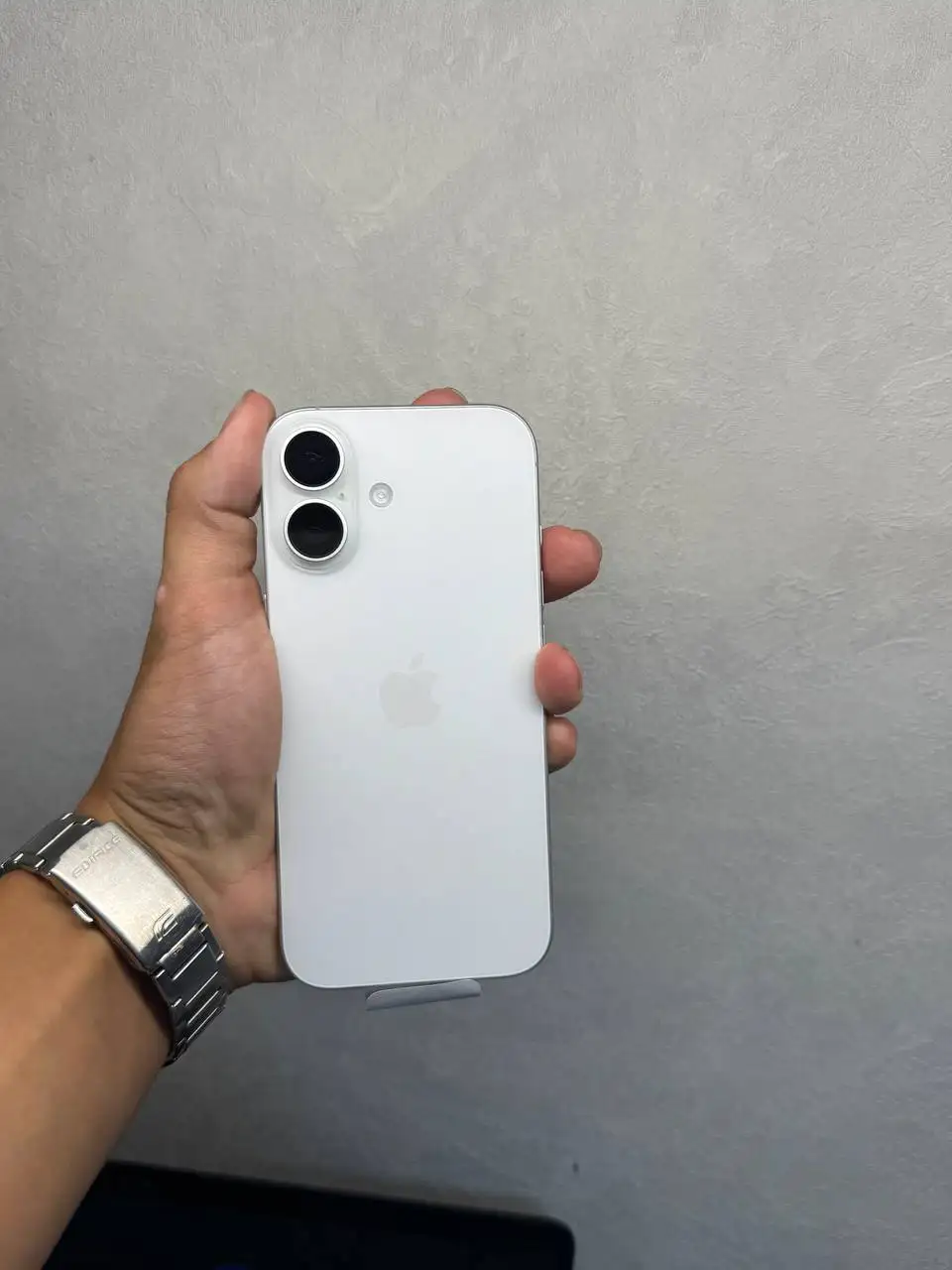Продам iPhone 17 White - Смартфоны и гаджеты (Электроника) в Тольятти
