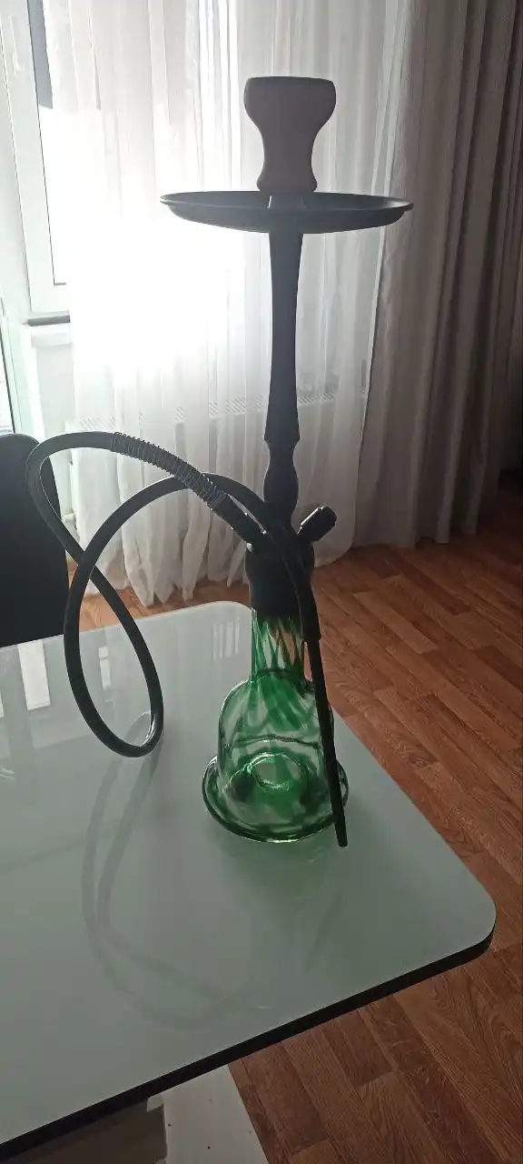 Продам кальян в комплекте с аксессуарами