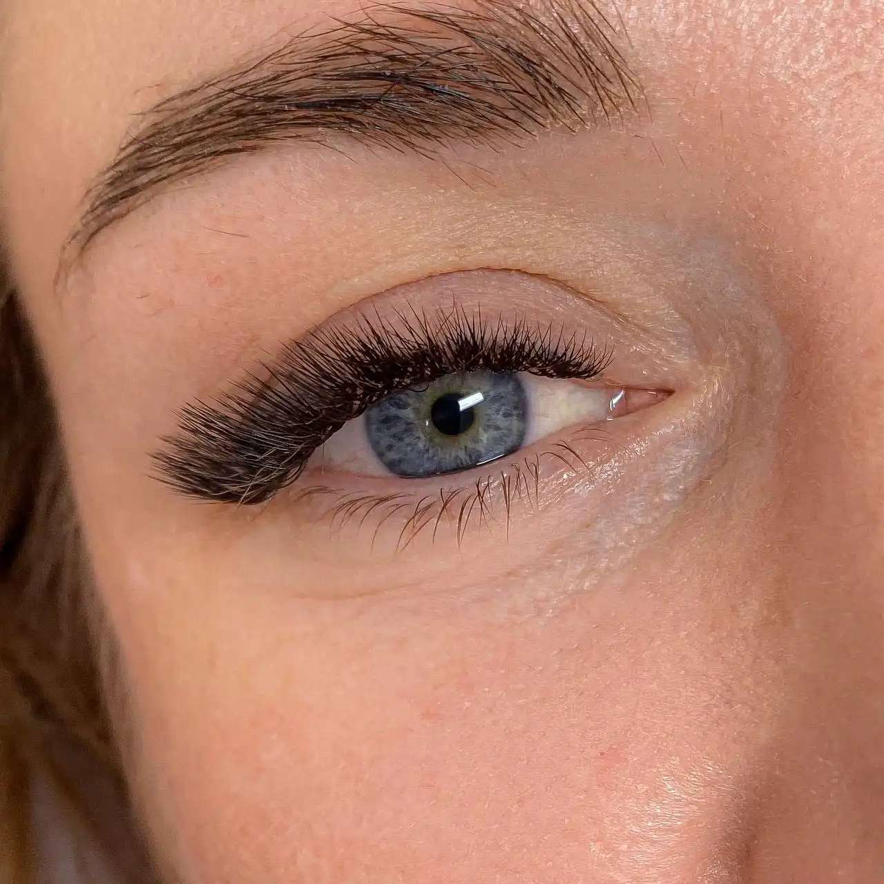 Наращивание ресниц перед Новым Годом