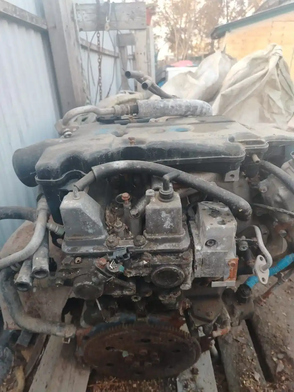 Продам двигатель на Mitsubishi Pajero Io