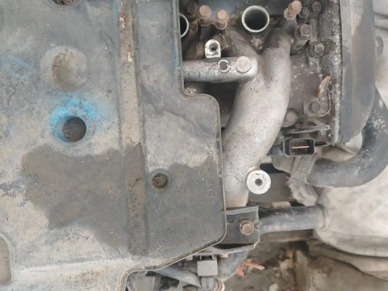 Продам двигатель на Mitsubishi Pajero Io