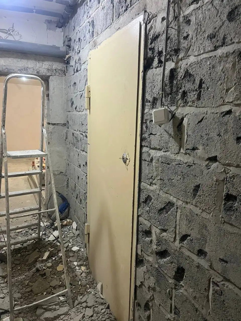 Продажа металлических дверей