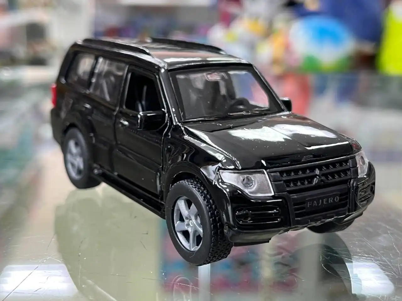 Продажа металлических моделей Mitsubishi Pajero