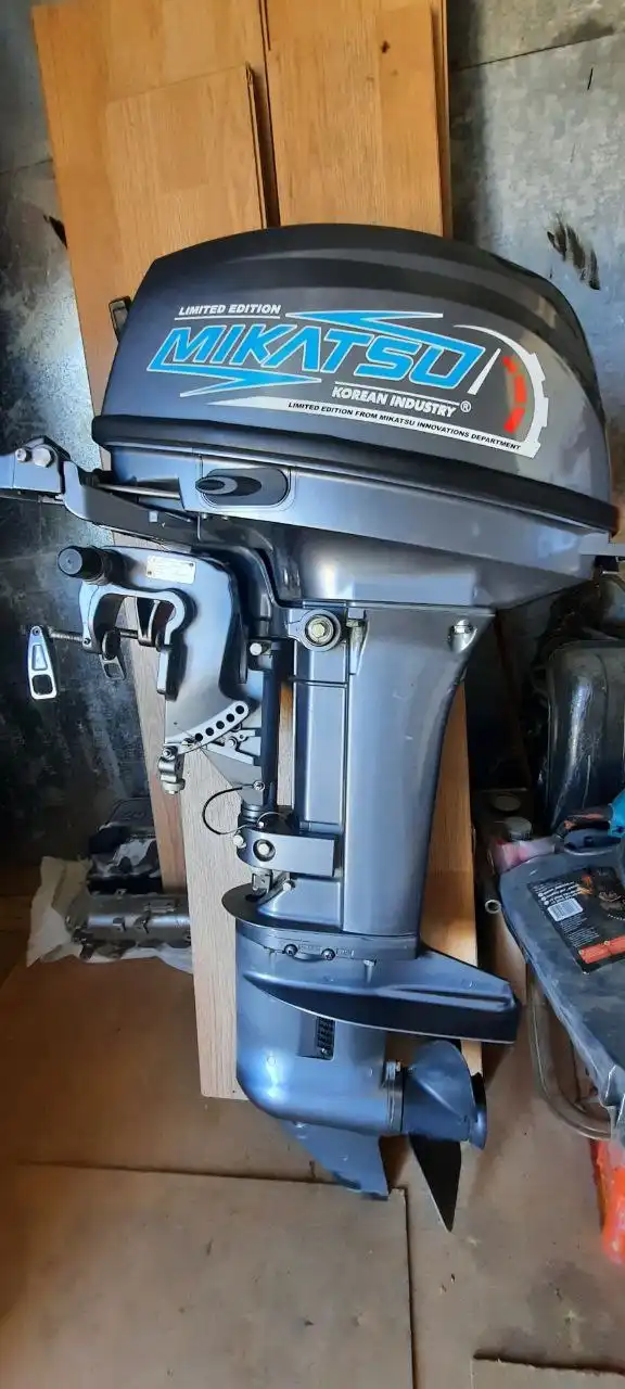 Продам бензопилу Микатцу 20 2х тактную