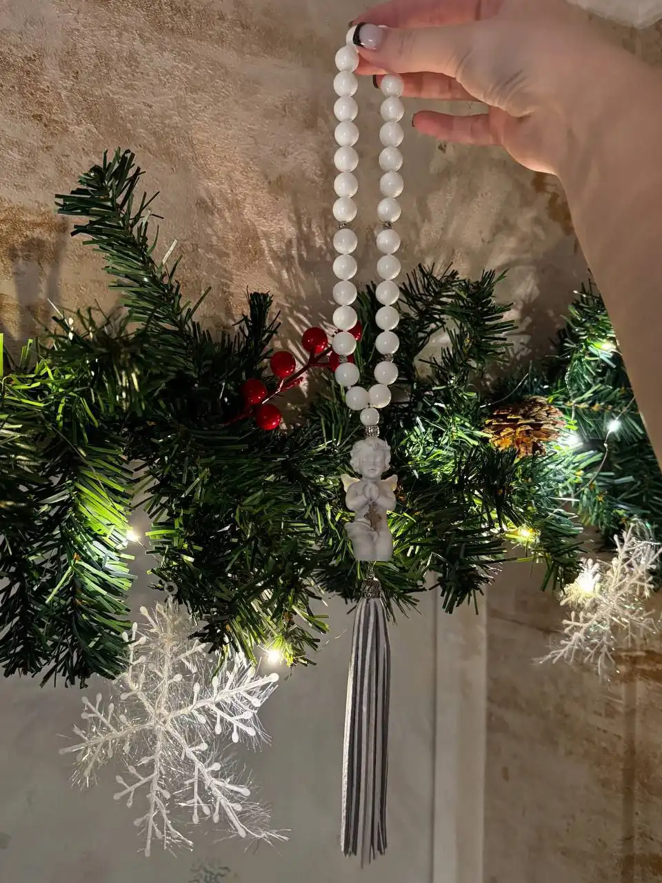 Четки с ангелом из натурального камня и кожи