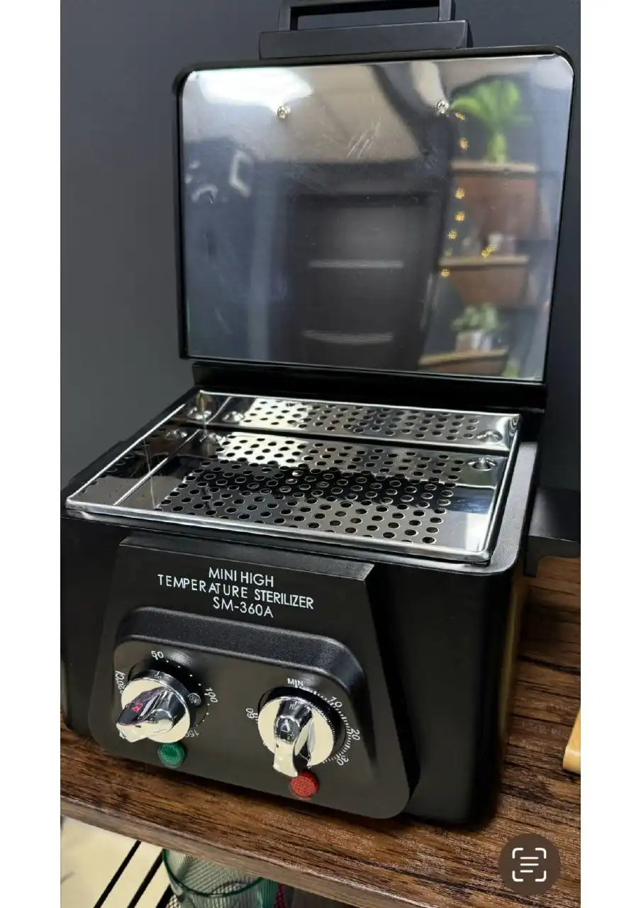 Продажа мебели, оборудования и декора в Корсакове