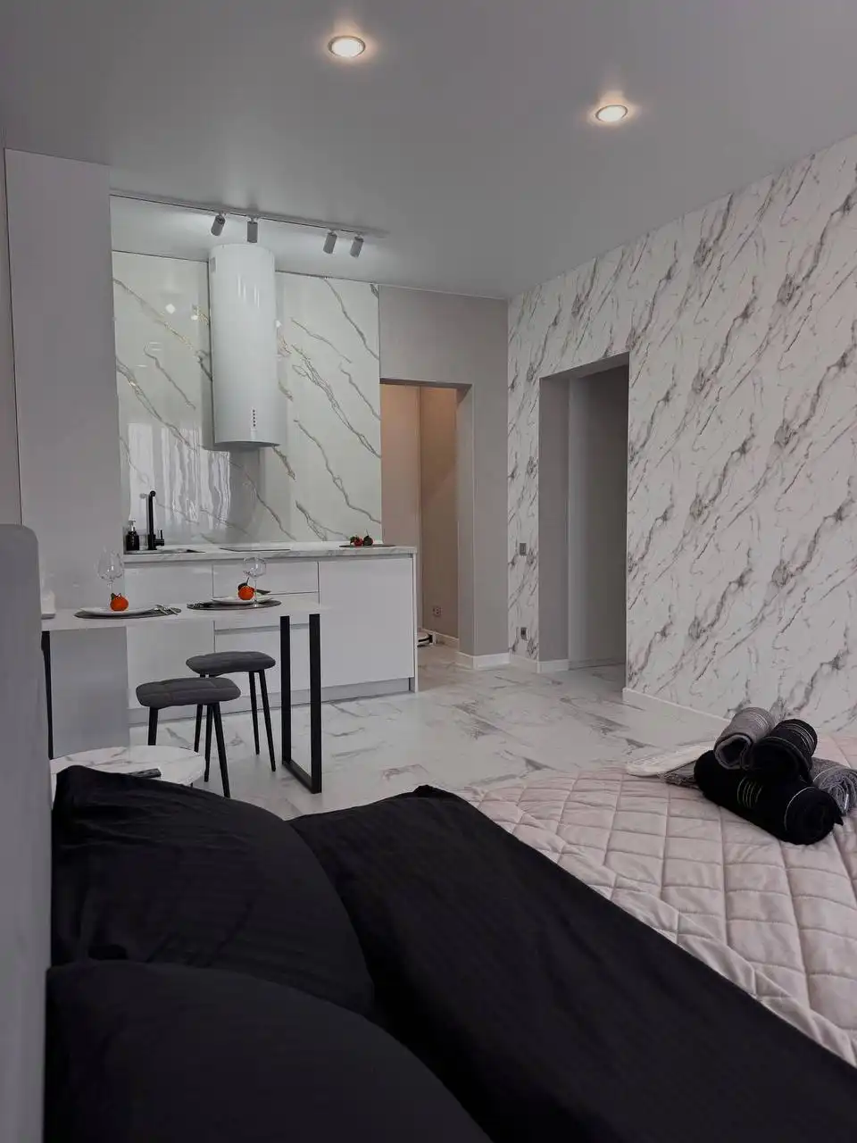 Сдам квартиру посуточно у ТРК Сити Молл