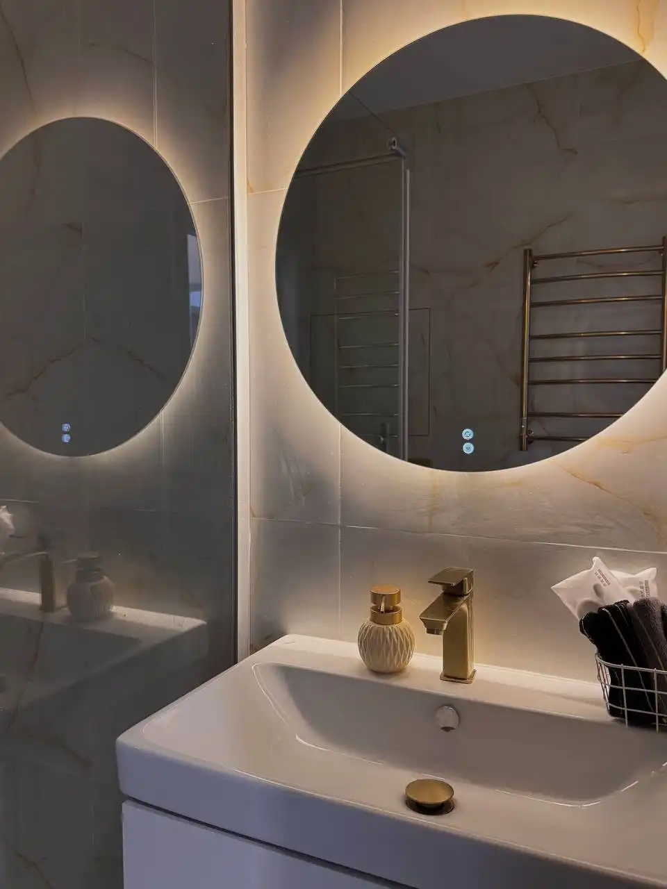 Сдам квартиру посуточно у ТРК Сити Молл