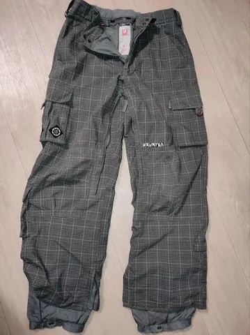 Сноубордические штаны Burton размер 48-52 - Одежда в Южно-Сахалинск