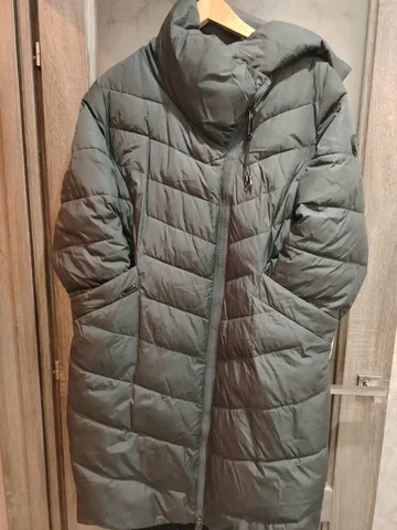 Продам женский зимний пуховик размер 50, рост 170 - Красота и здоровье в Южно-Сахалинск