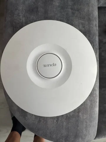 Точка доступа Tenda 2,5 Gbit новая - Электроника в Южно-Сахалинск
