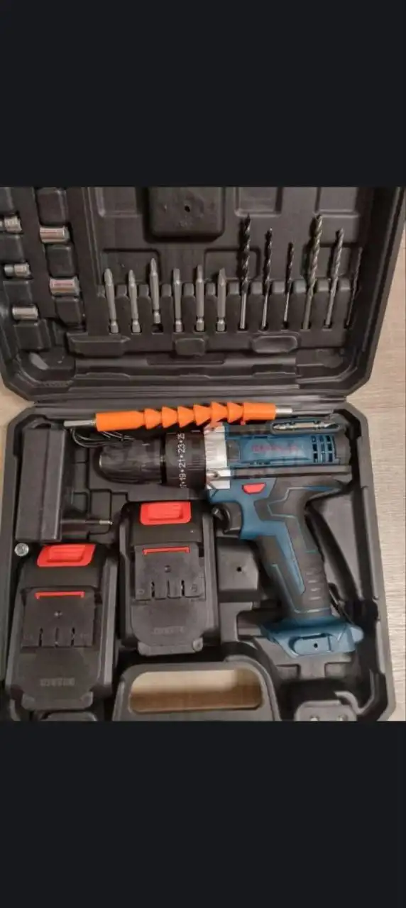 Продам новый шуруповерт