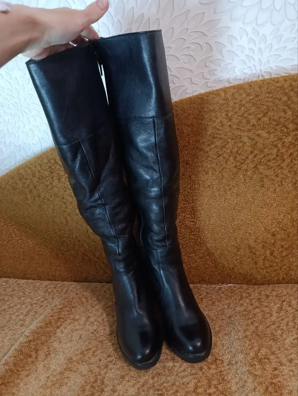 Продажа обуви, мебели и товаров для дома в Южно-Сахалинске - Барахолка в Южно-Сахалинск