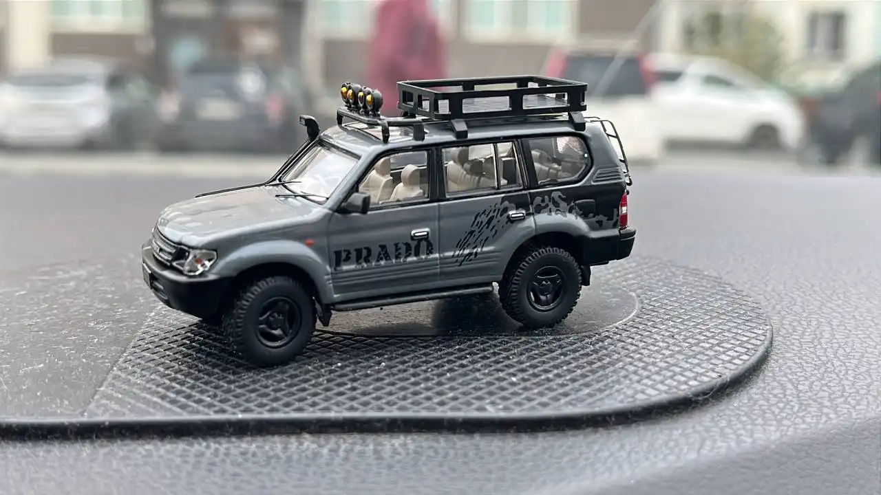 Продажа металлических моделек - Коллекционирование (Хобби и отдых) в Южно-Сахалинск