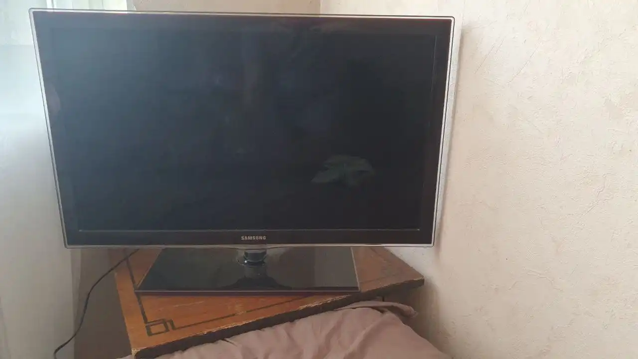 Продам телевизор FHD 1920×1080, 32 дюйма - Телевизоры (Электроника) в Южно-Сахалинск