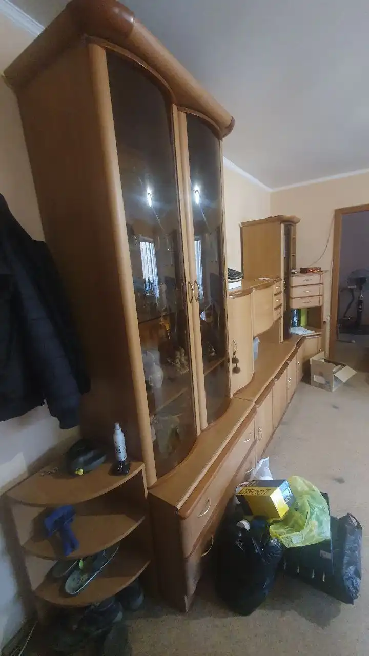 Продам модульную стенку-горку - Мебель (Для дома и дачи) в Южно-Сахалинск