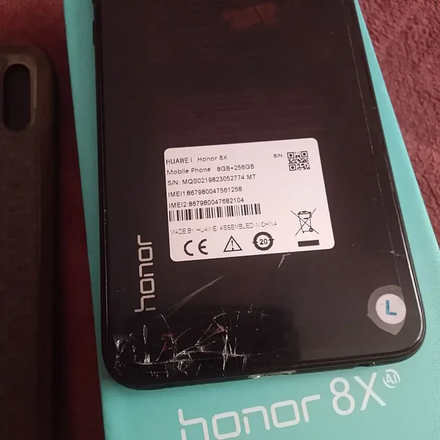 Продажа телефона Honor 8X и нового костюма 48-50 размер - частное объявление в Новоалександровка