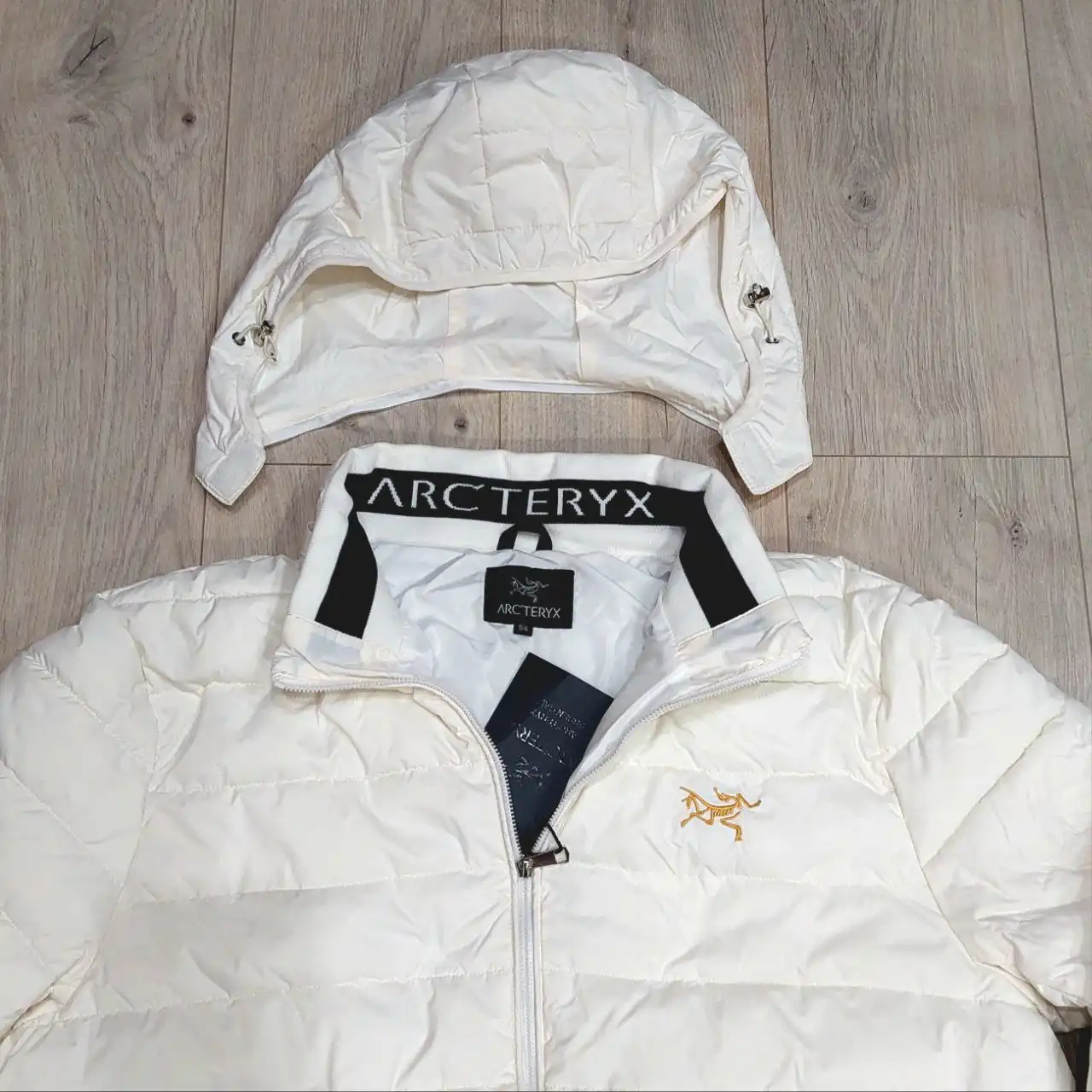 Куртка ARC'teryx весна-осень - Верхняя одежда (Одежда) в Южно-Сахалинск