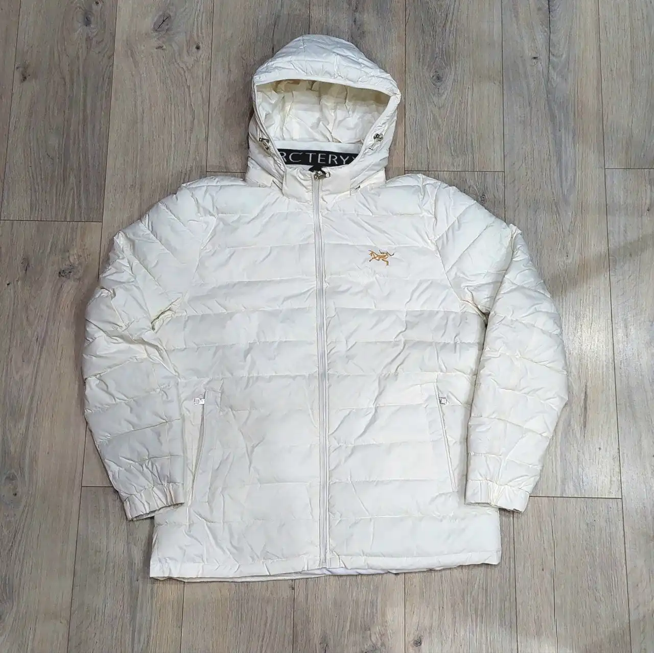 Куртка ARC'teryx весна-осень - Верхняя одежда (Одежда) в Южно-Сахалинск