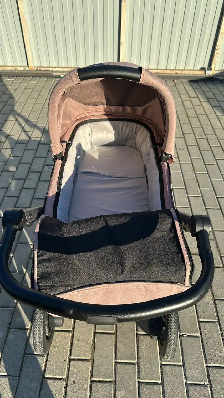 Продам коляску Britax Romer Smile 5Z Dusty Rose - Детские коляски (Товары для детей) в Южно-Сахалинск