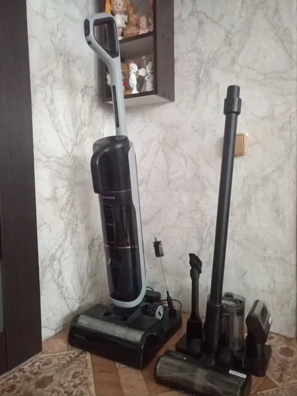 Моющий пылесос вертикальный Dreame H14 Dual черный - Техника для дома (Барахолка) в Южно-Сахалинск