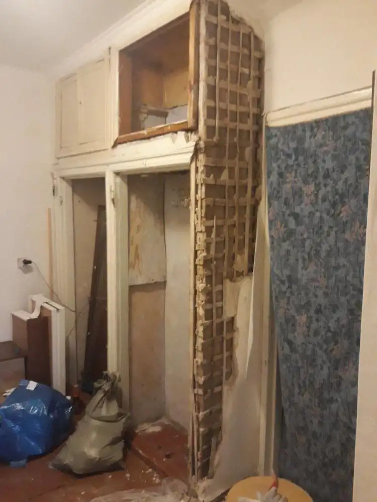 Демонтаж старых антресолей и шкафов в Южно-Сахалинске - Ремонтные работы (Услуги) в Южно-Сахалинск