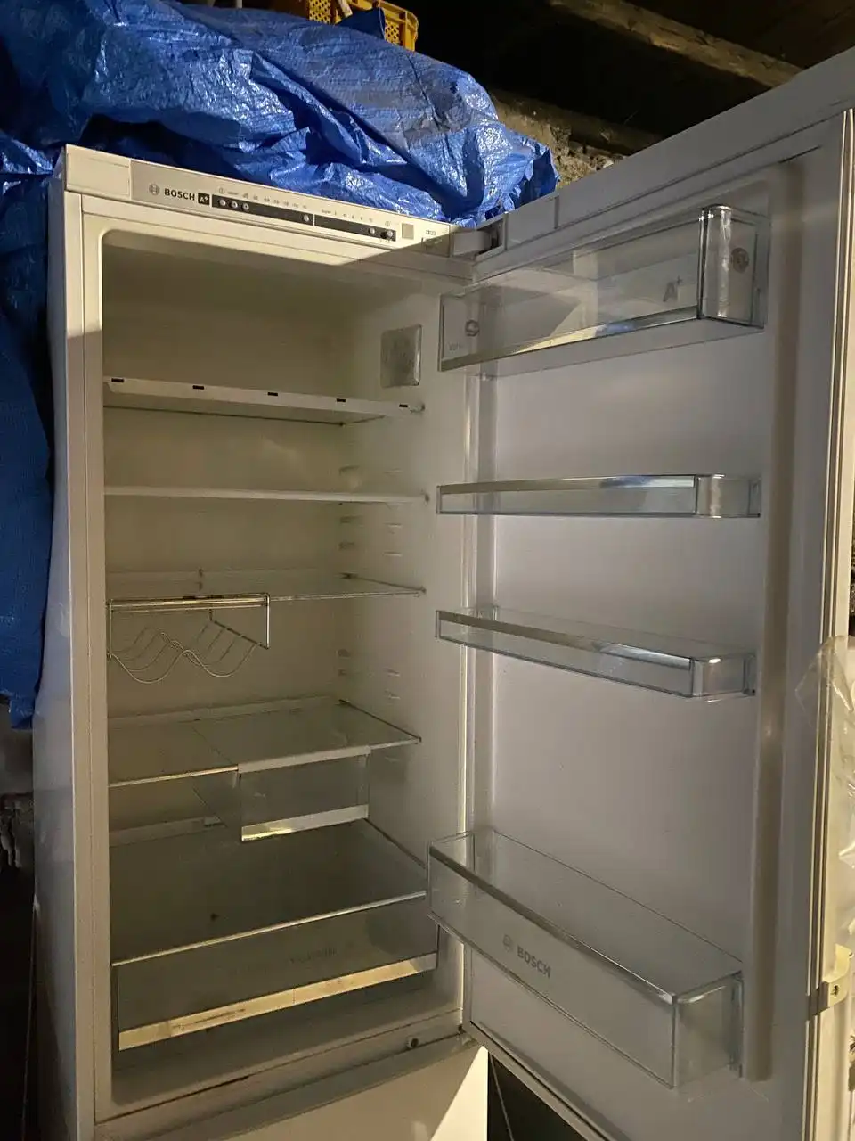 Холодильник в хорошем состоянии - Для дома и дачи в Холмск