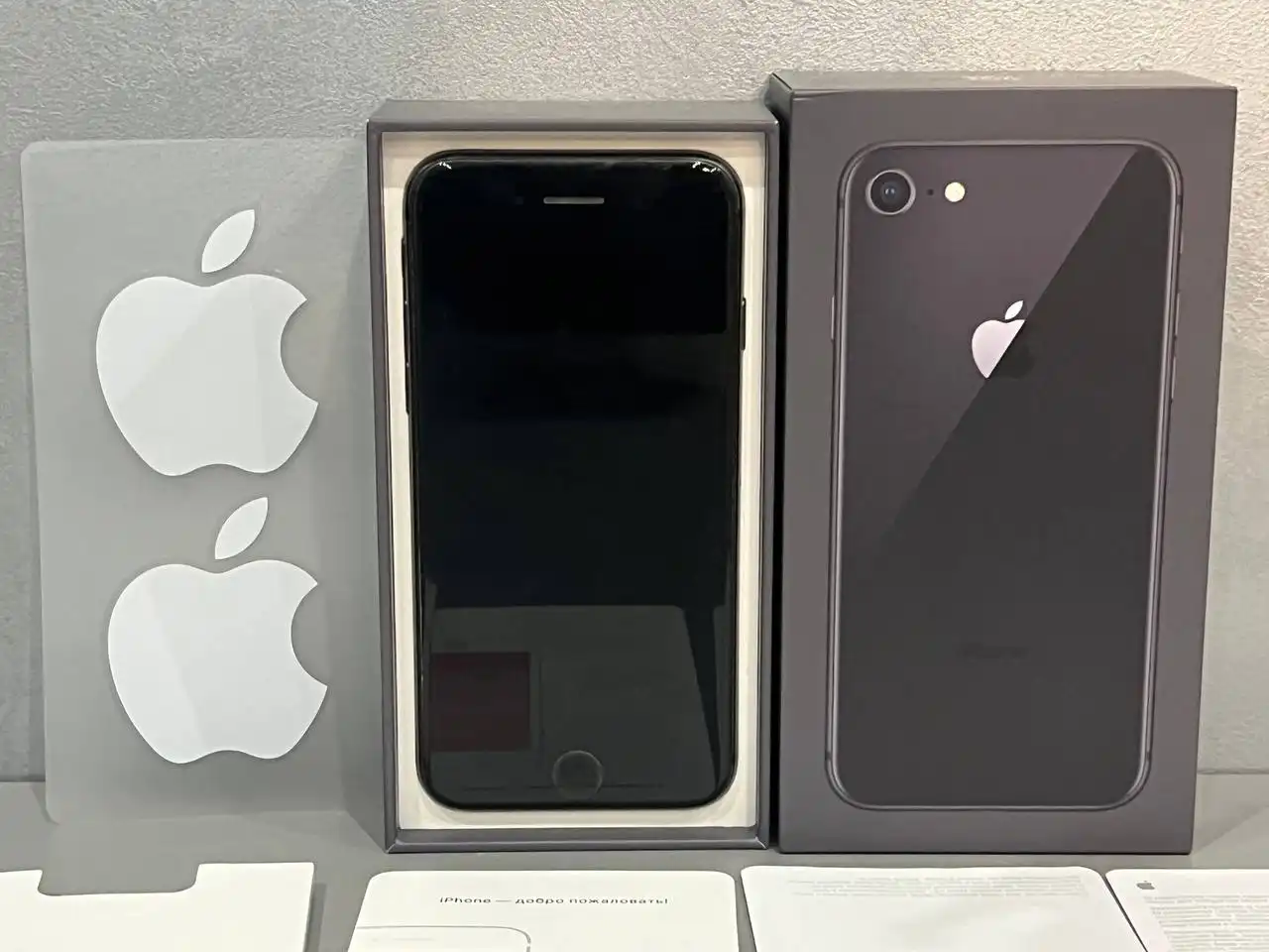 iPhone 8 64gb в идеальном состоянии - Смартфоны (Электроника) в Южно-Сахалинск