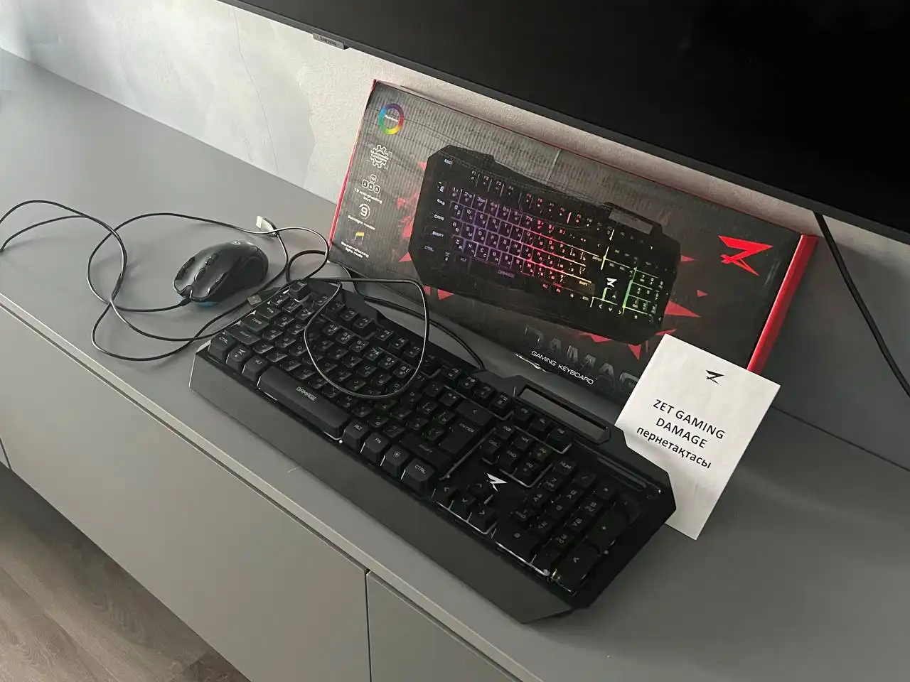 Мышка Logitech и клавиатура Zet в отличном состоянии - Компьютерная периферия (Электроника) в Южно-Сахалинск