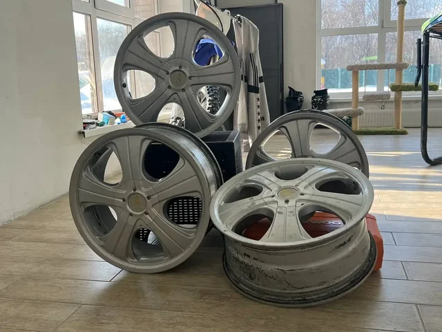 Диски Work R17 - Диски и шины в Южно-Сахалинск