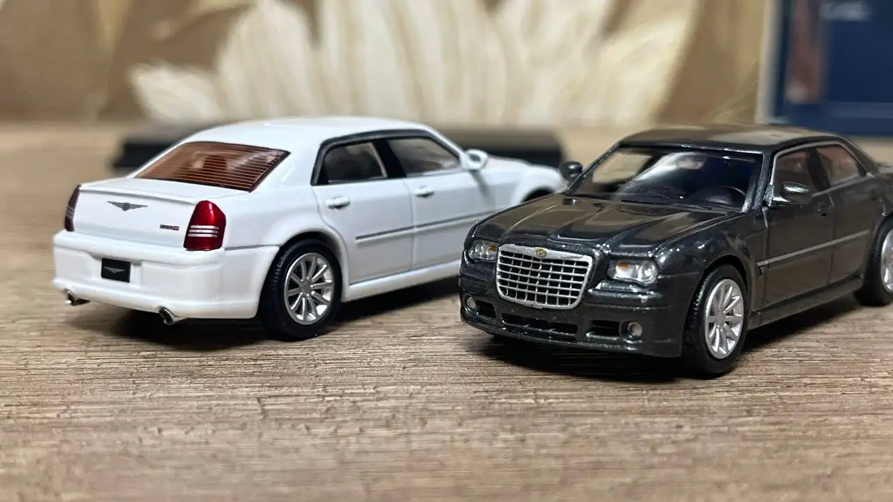 Продажа металлических моделек - Коллекционные предметы (Барахолка) в Южно-Сахалинск