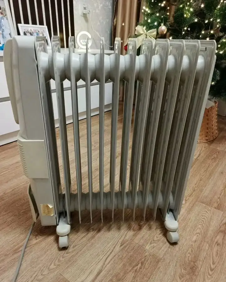 Обогреватель в хорошем состоянии - Отопление и обогреватели (Для дома и дачи) в Южно-Сахалинск