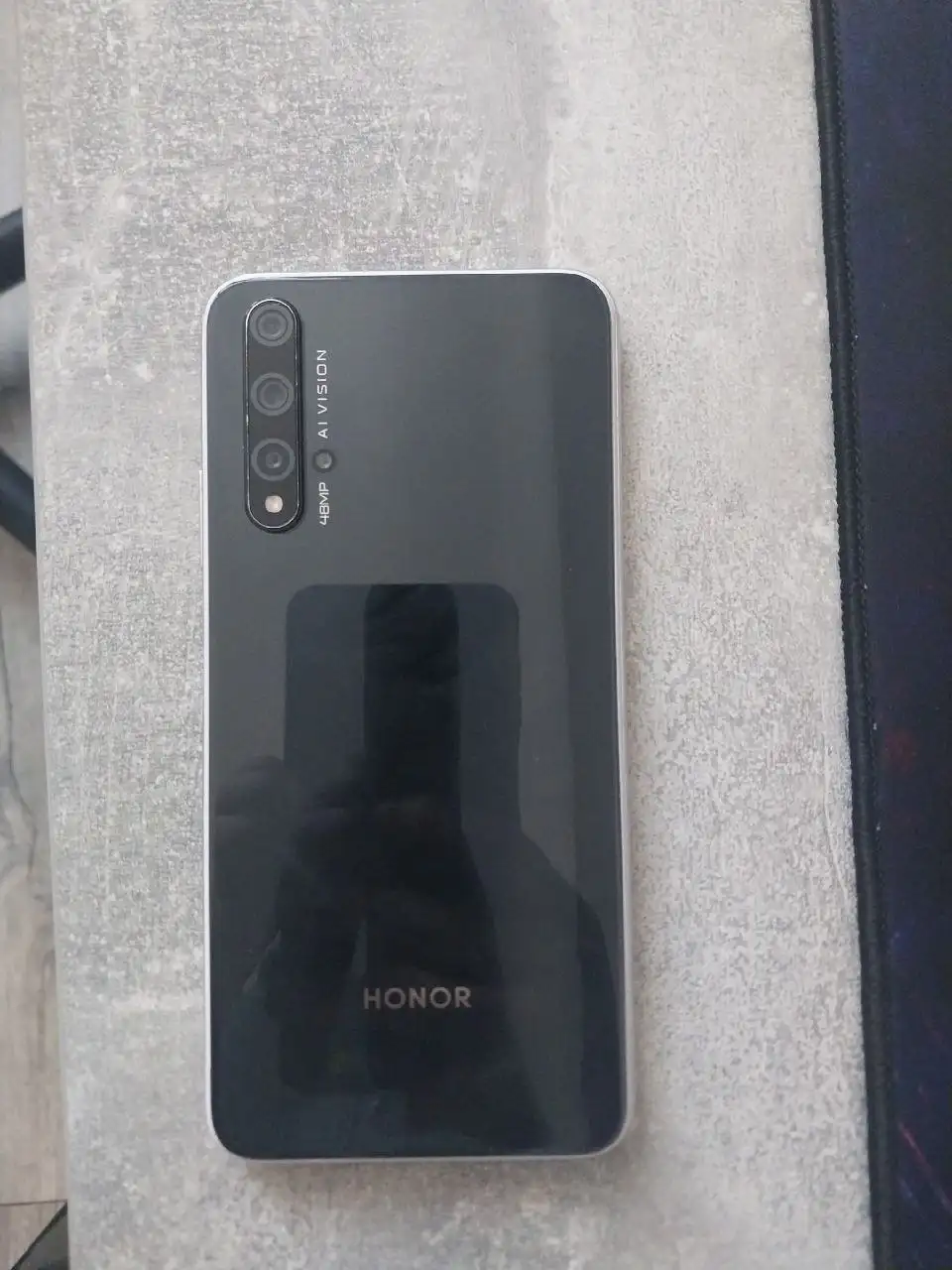 Смартфон Honor 20 6/128 ГБ - Смартфоны (Электроника) в Южно-Сахалинск