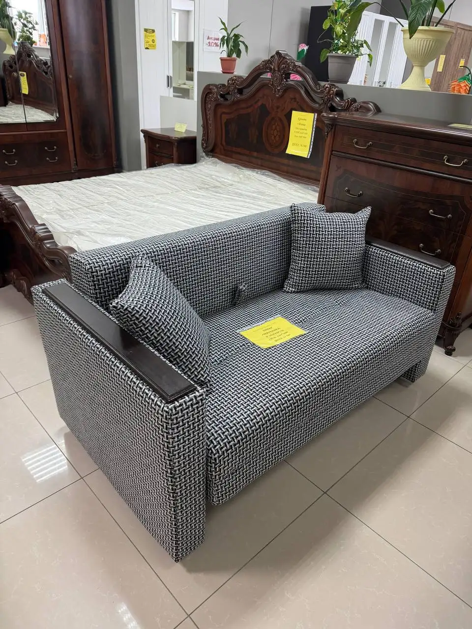 Мягкая и корпусная мебель на заказ в Южно-Сахалинске - Мебель (Барахолка) в Южно-Сахалинск