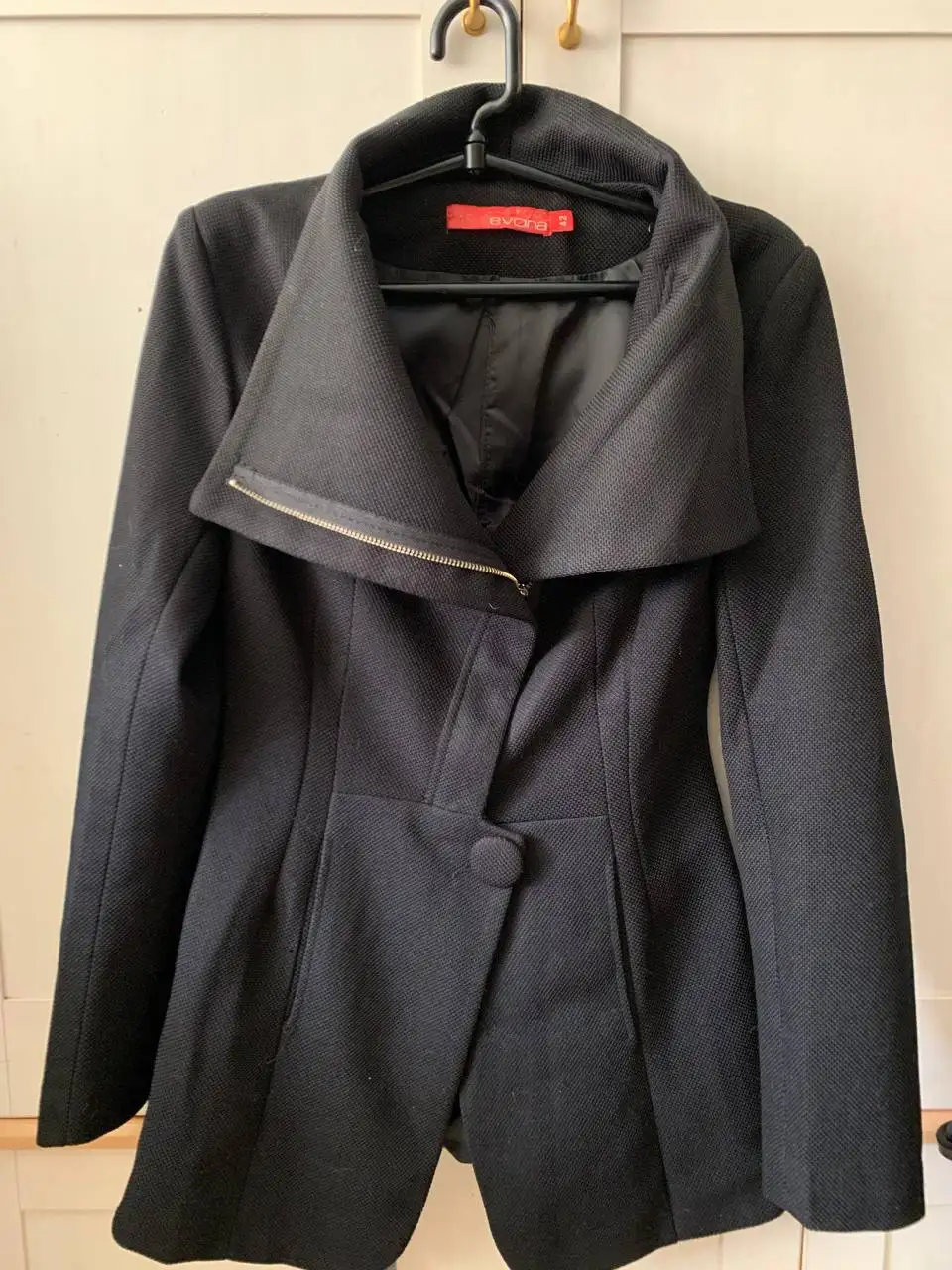 Тренч размер 42 - Одежда в Южно-Сахалинск