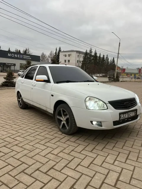Продажа автомобиля Лада Приора 2011 года - Авто в Туймазы