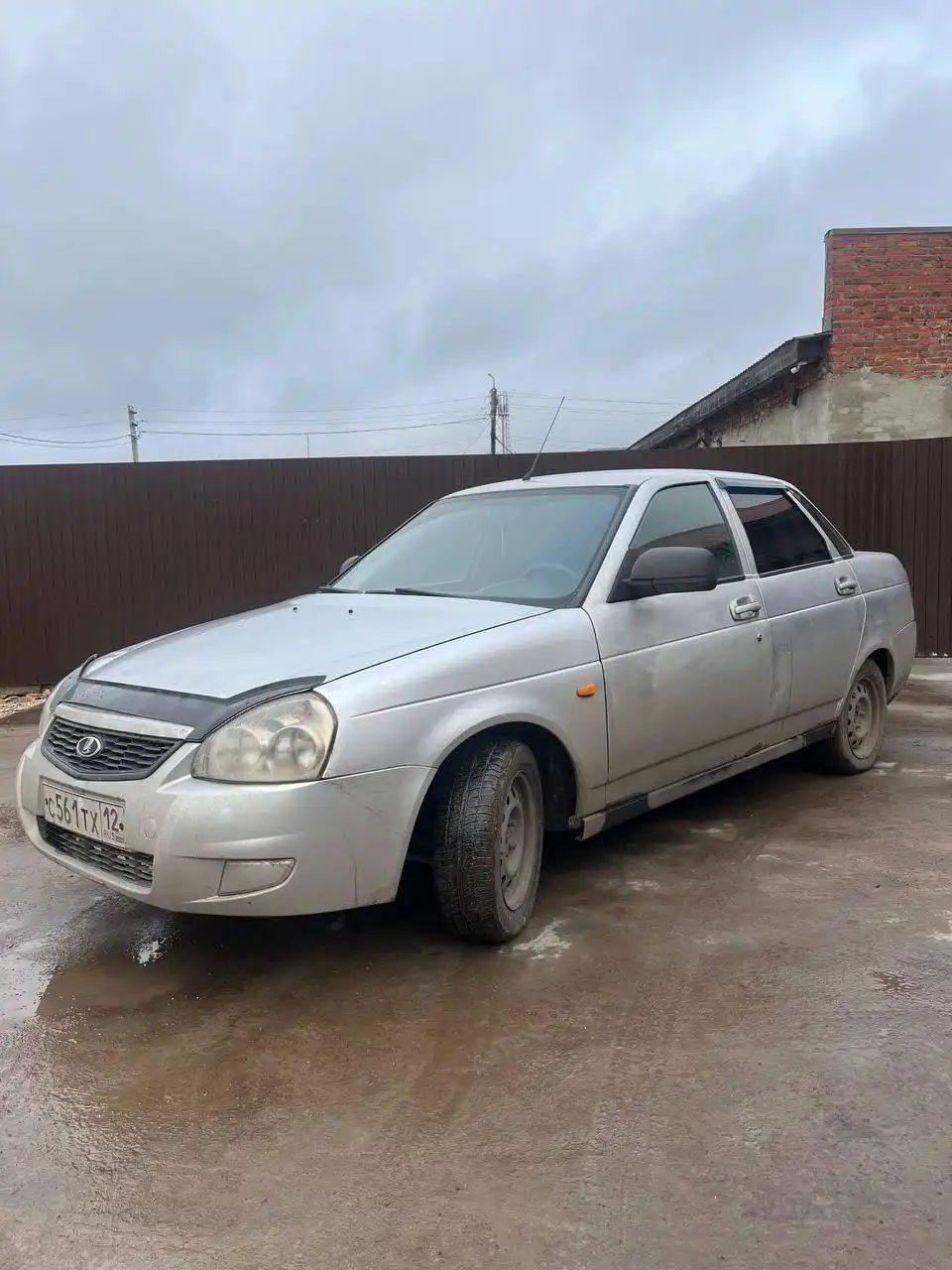 Продажа автомобиля Lada Priora 2012 года выпуска