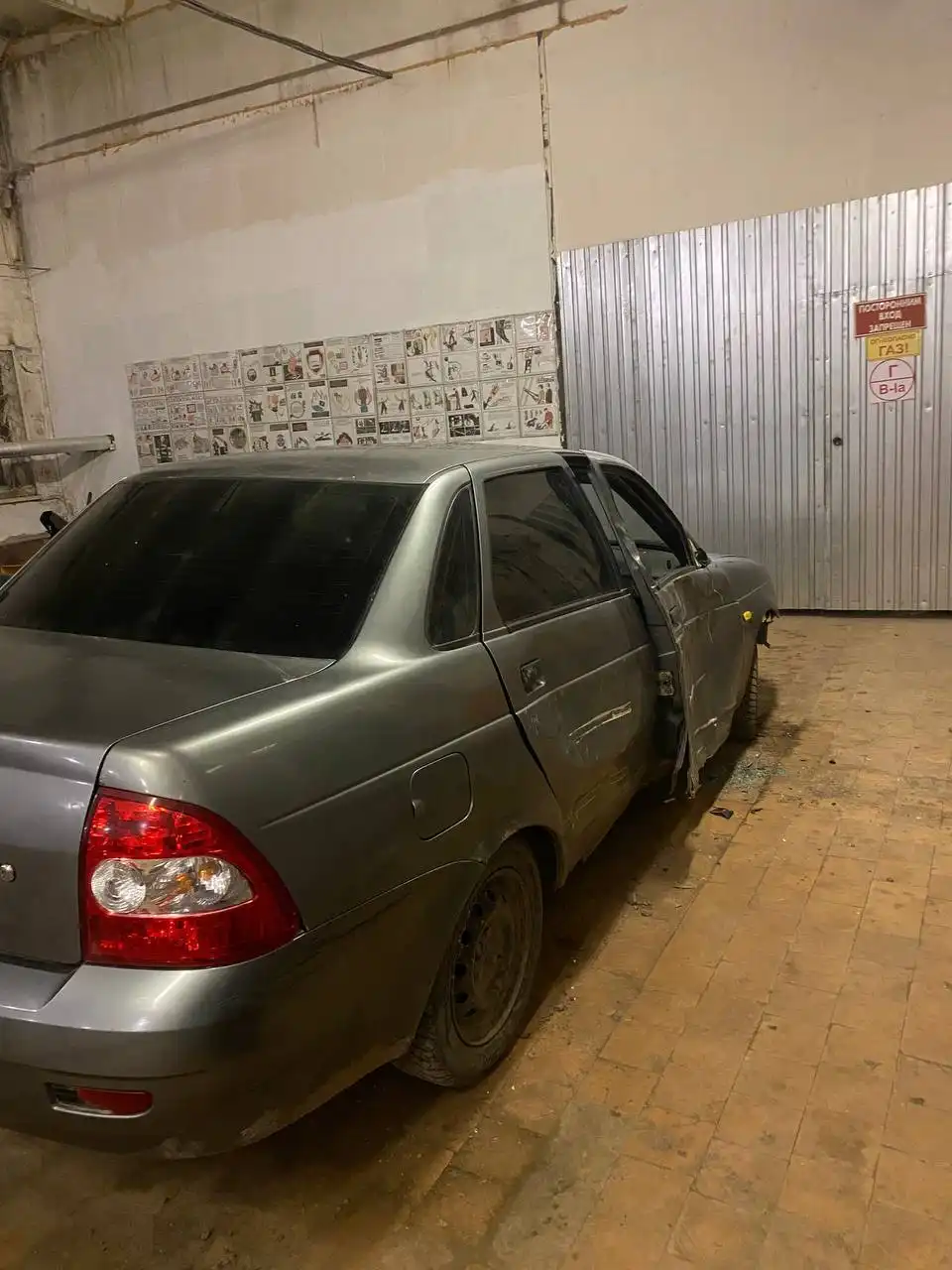 Lada Priora 2008 после ДТП, 3 владельца, автотека зелень