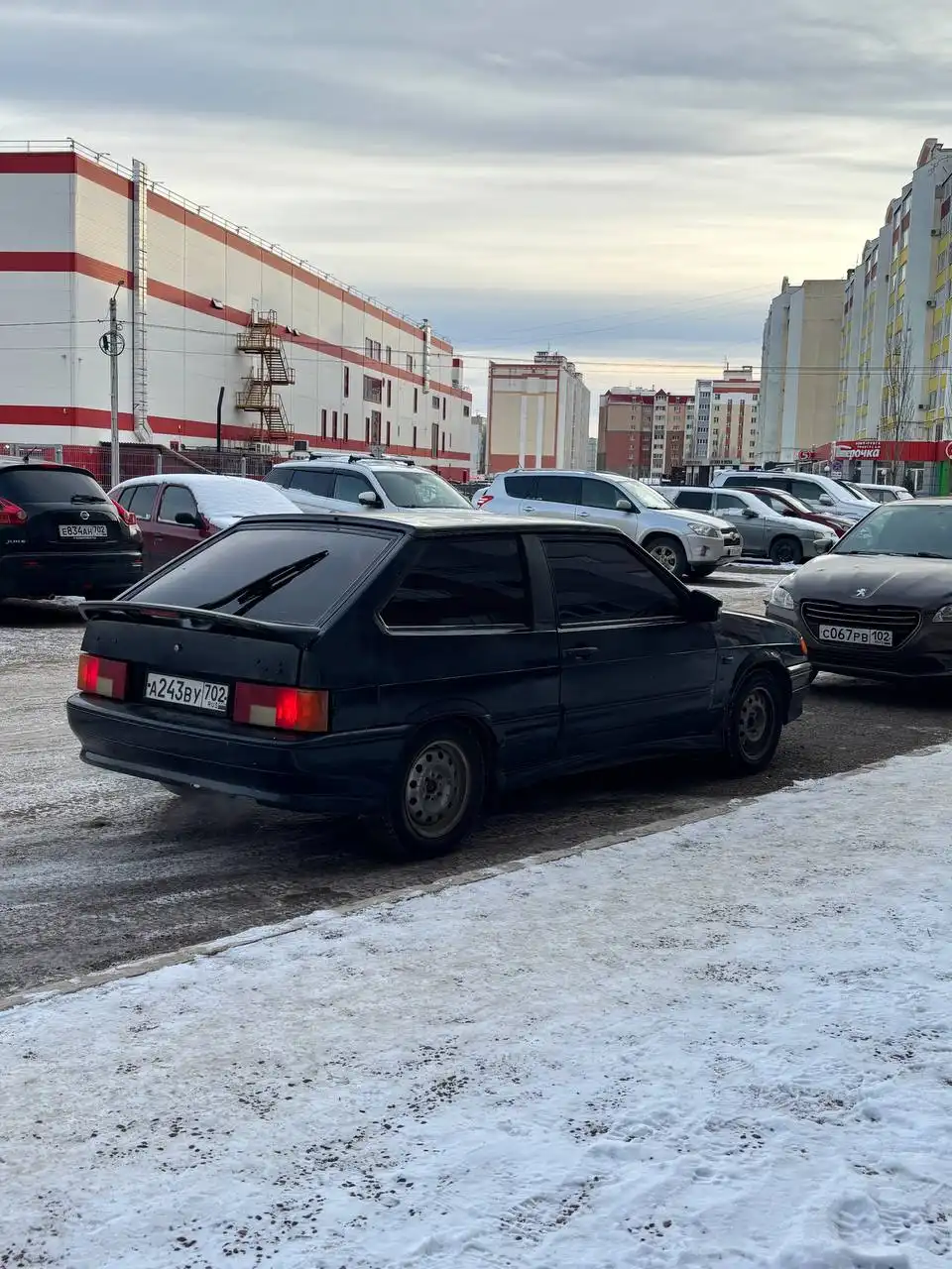 Продажа автомобиля Lada 2113 2004 года