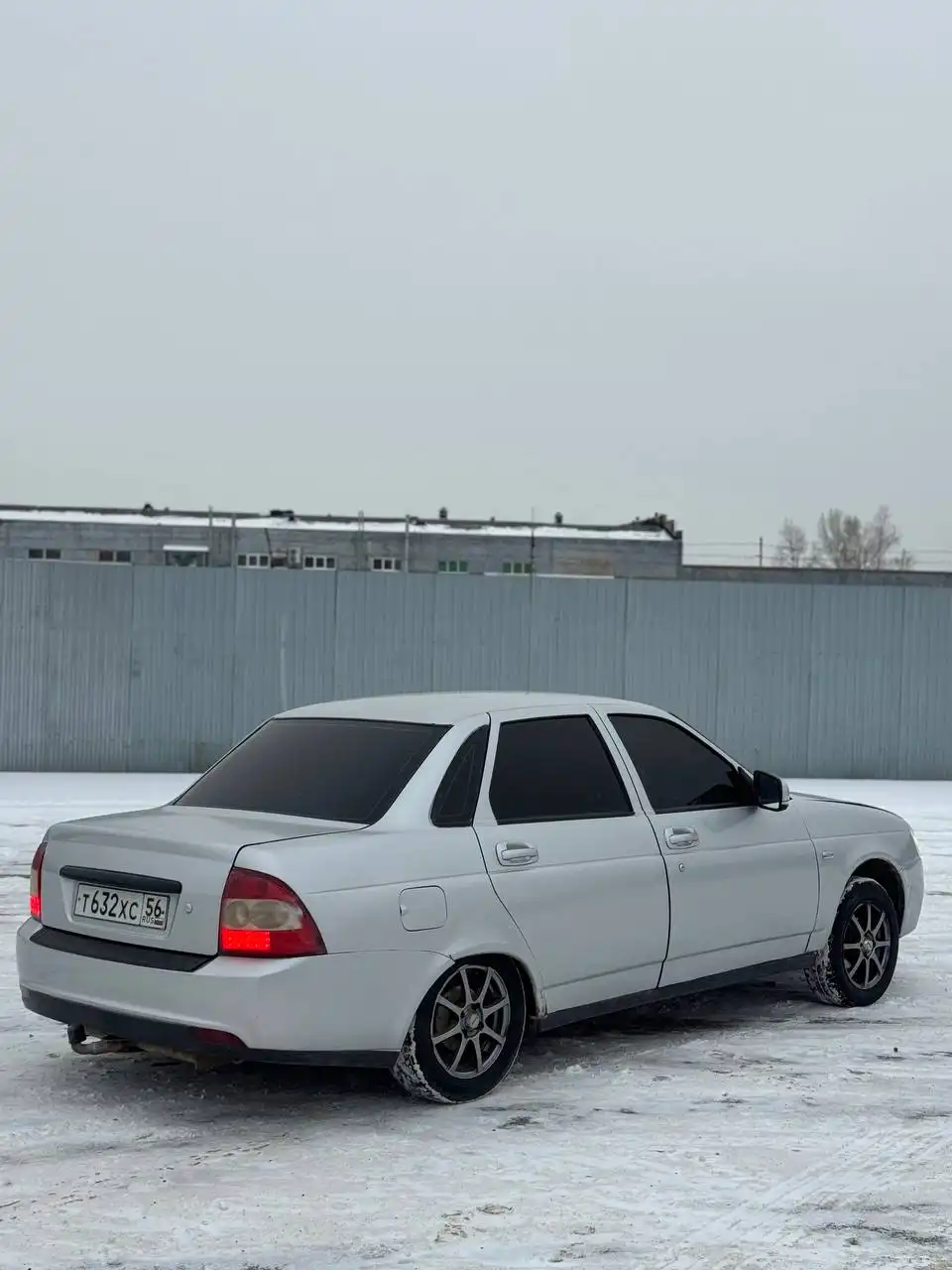 Продам Приору 2008 года в цвете снежная королева