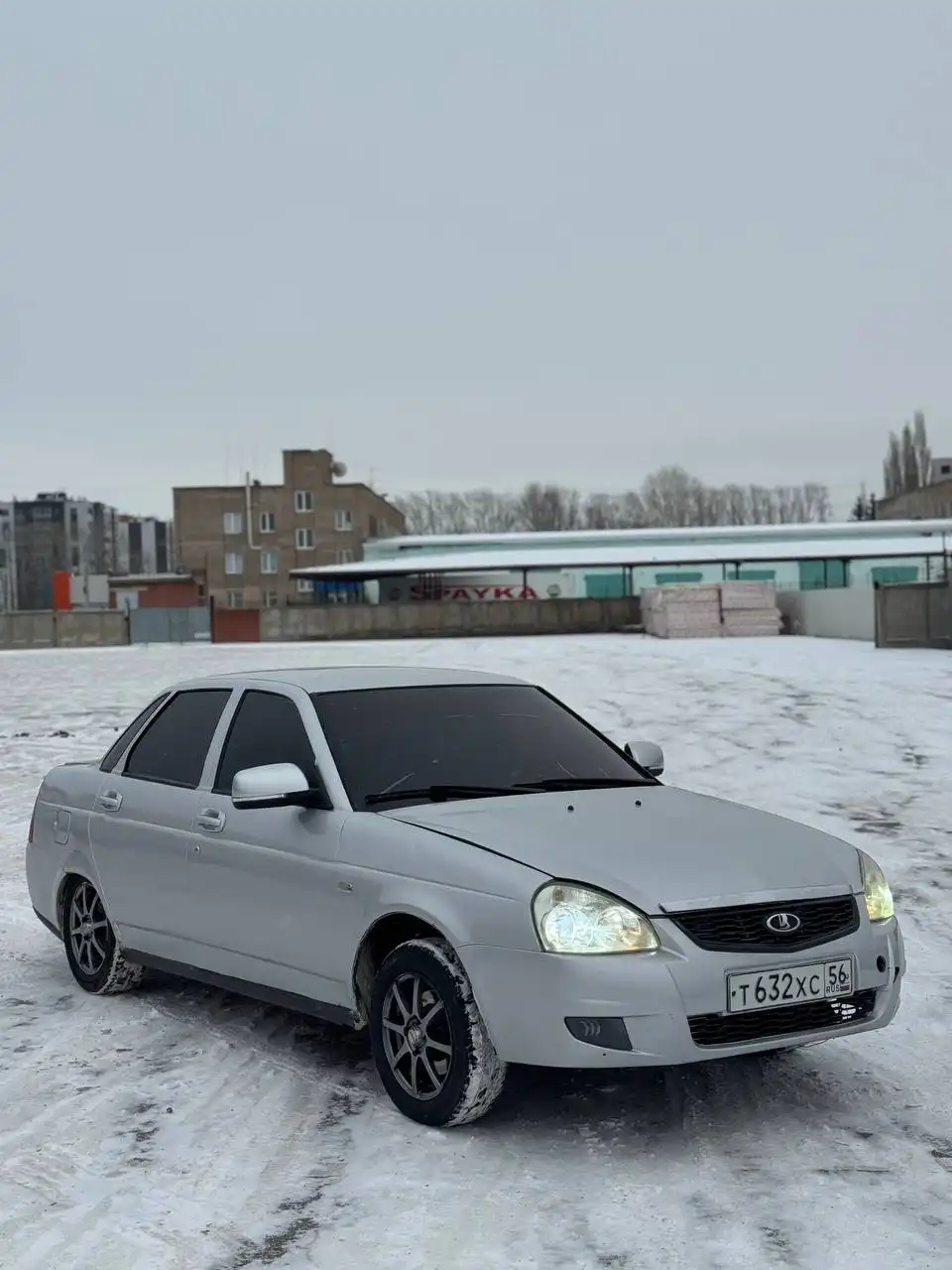 Продам Приору 2008 года в цвете снежная королева