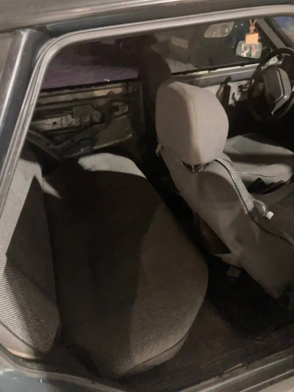 Продажа автомобиля ВАЗ 2109 2001 года