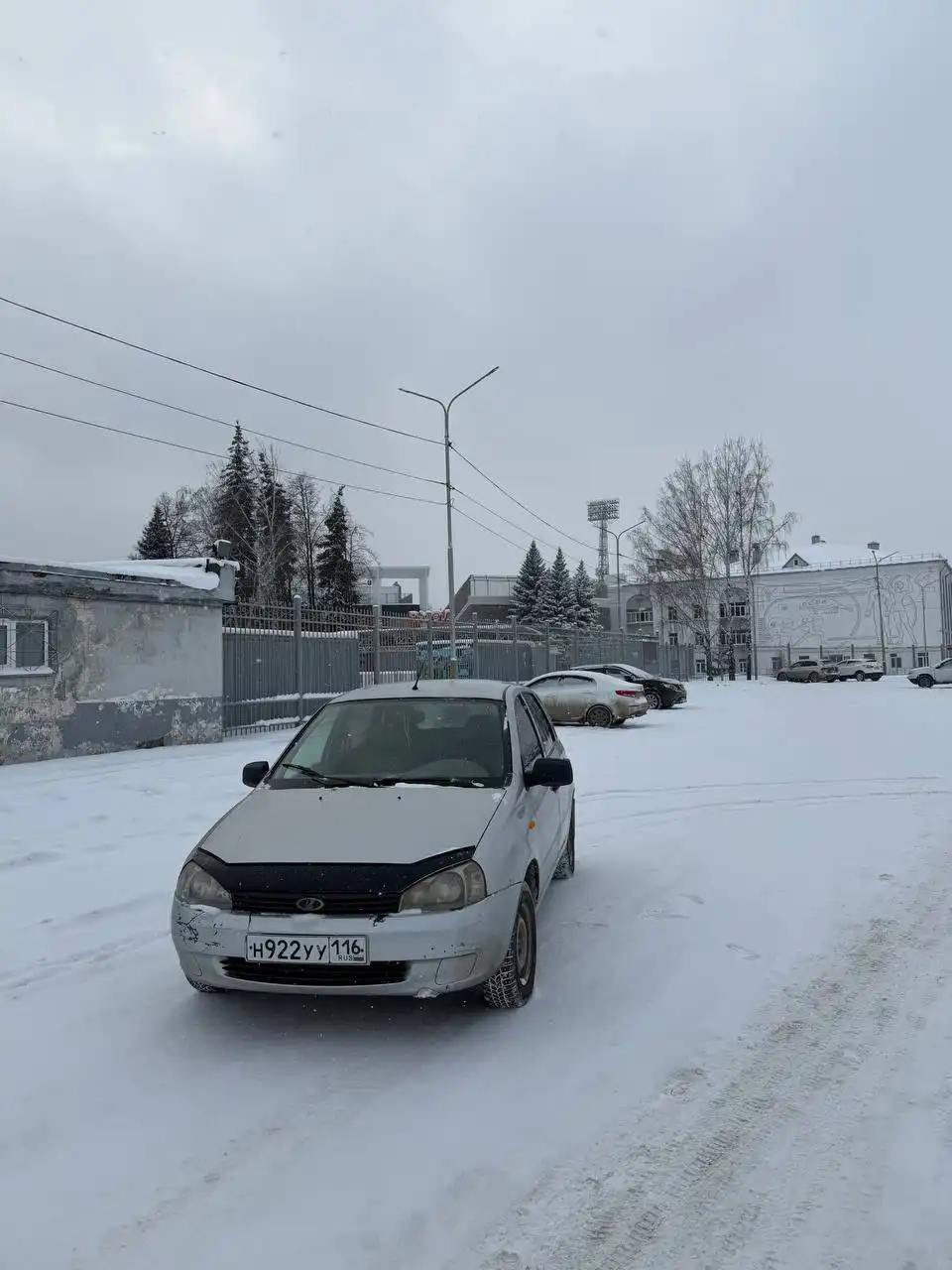 Продажа автомобиля Lada Kalina 2011 года выпуска