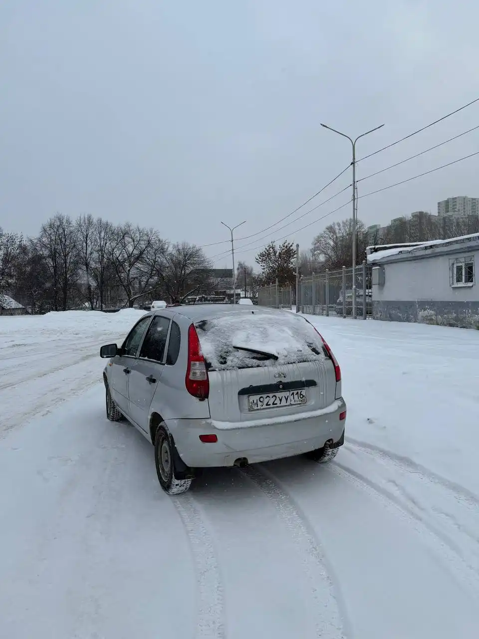 Продажа автомобиля Lada Kalina 2011 года выпуска