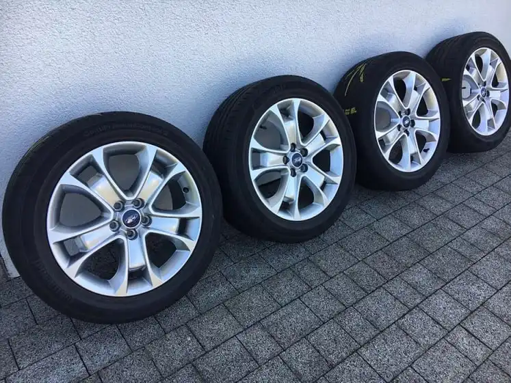 Колеса Ford Kuga 235/50 R18 с шинами Nokian шипы